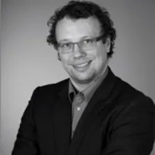 Stephan Dirks